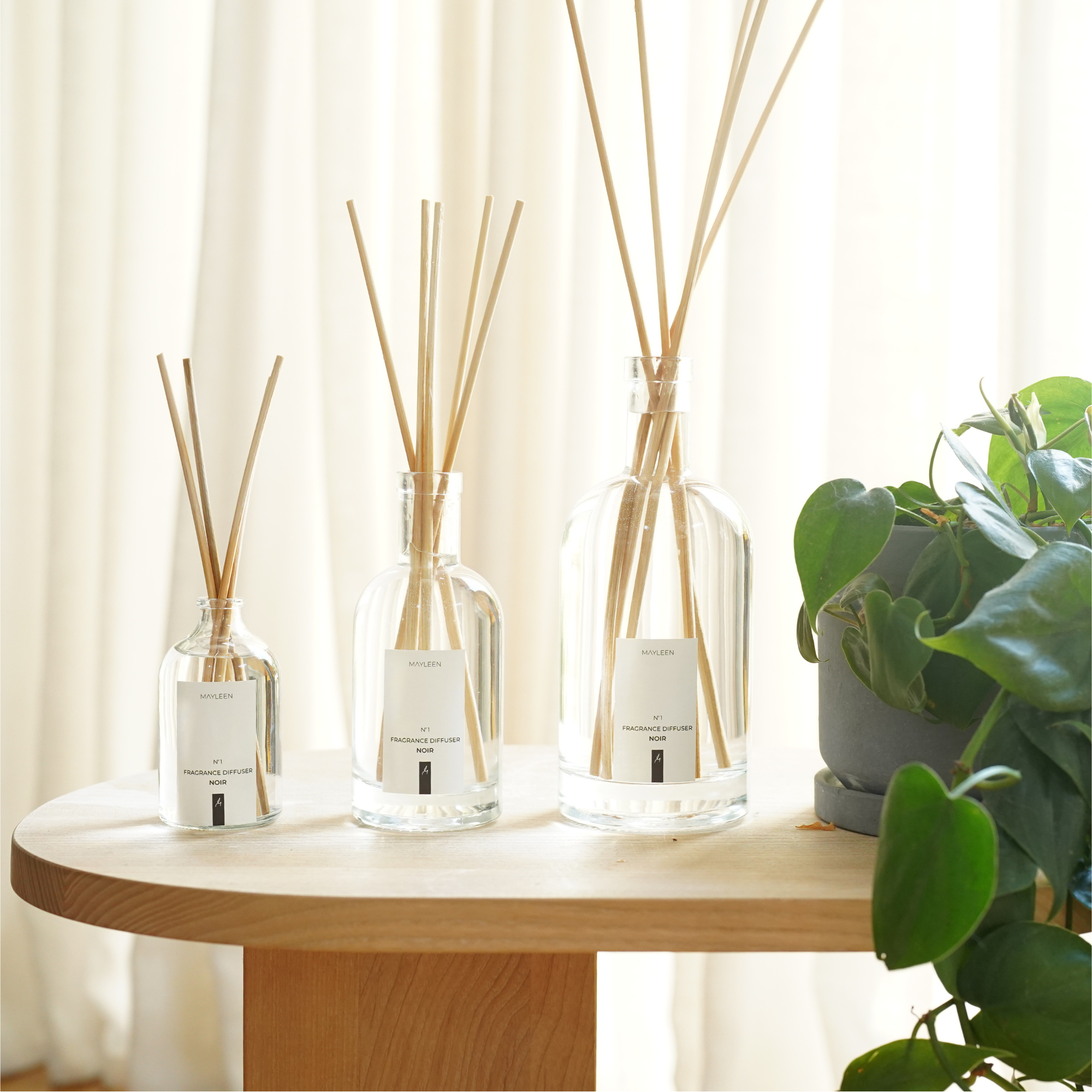 מפיץ ריח NOIR